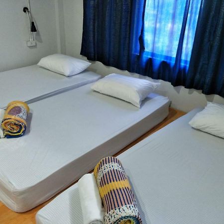 Meet Up Hostel 曼谷 外观 照片