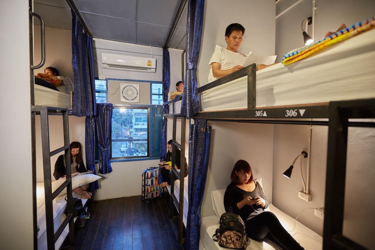 Meet Up Hostel 曼谷 外观 照片