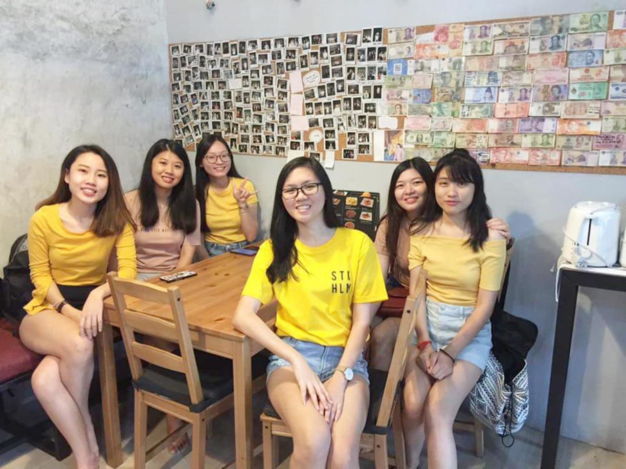 Meet Up Hostel 曼谷 外观 照片