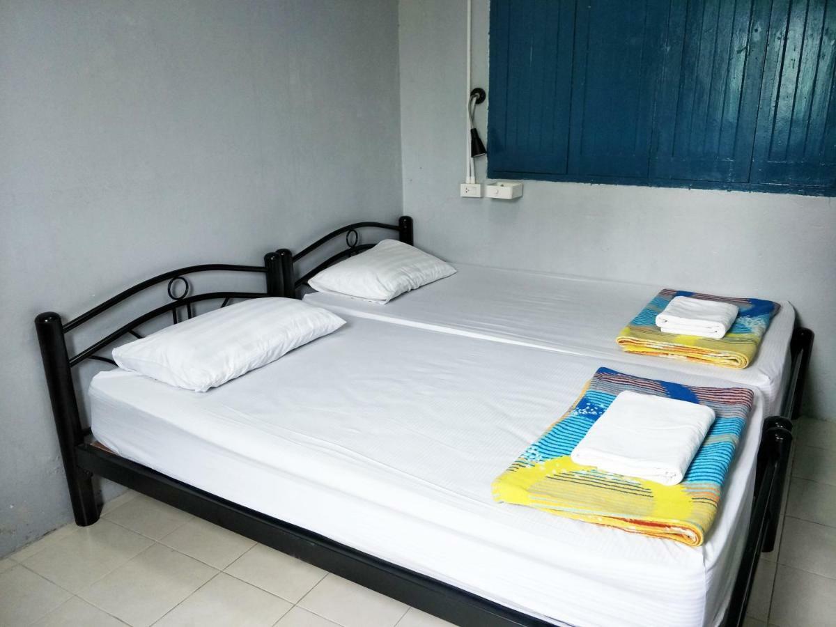 Meet Up Hostel 曼谷 客房 照片